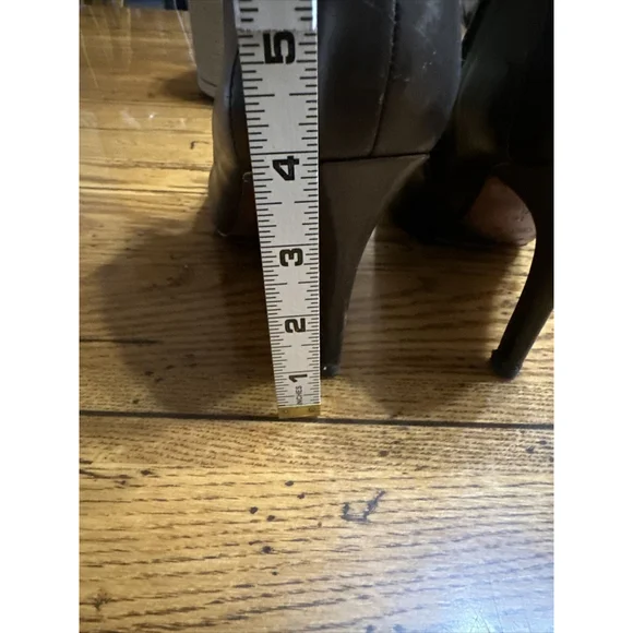 Coach Calf Leather Ankle Boots w/ Buckle Detail Size 10 B - Picture 6 of 10